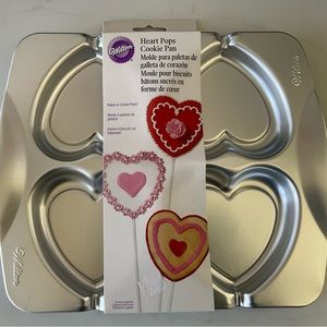 Wilton Cookie-on-a-Stick! Heart-shaped Cookie Pan Set of 2 - NEW